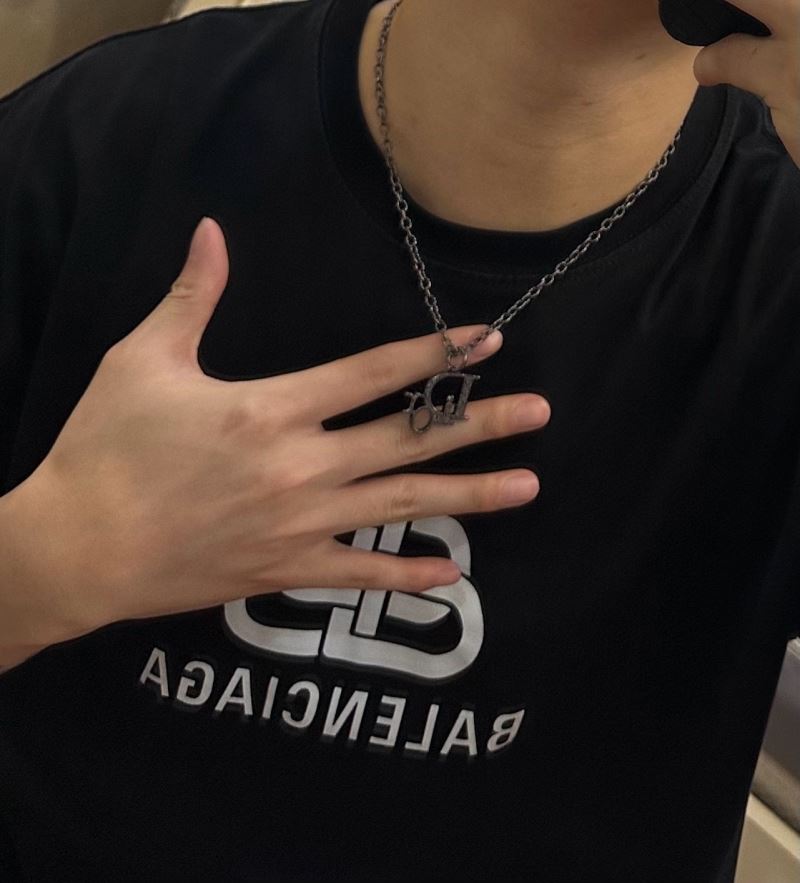 chr1st1an D10r necklaces